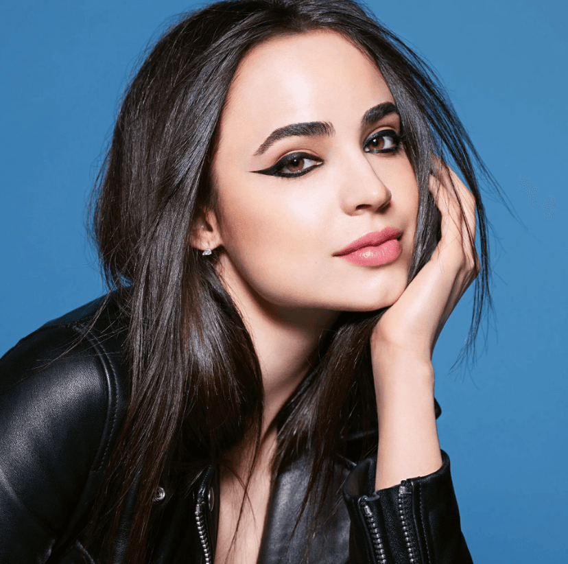 Applause from Sofia Carson